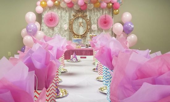 pink princess balloon garland